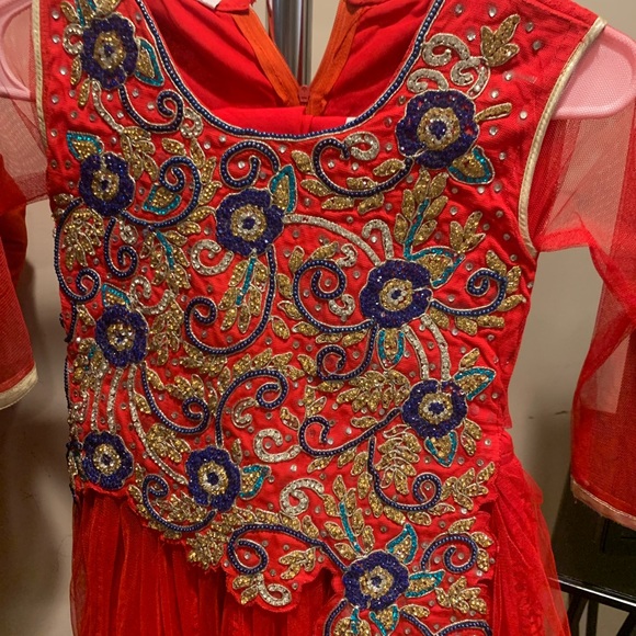 Girls dress new without tags size 32 red - Picture 1 of 3